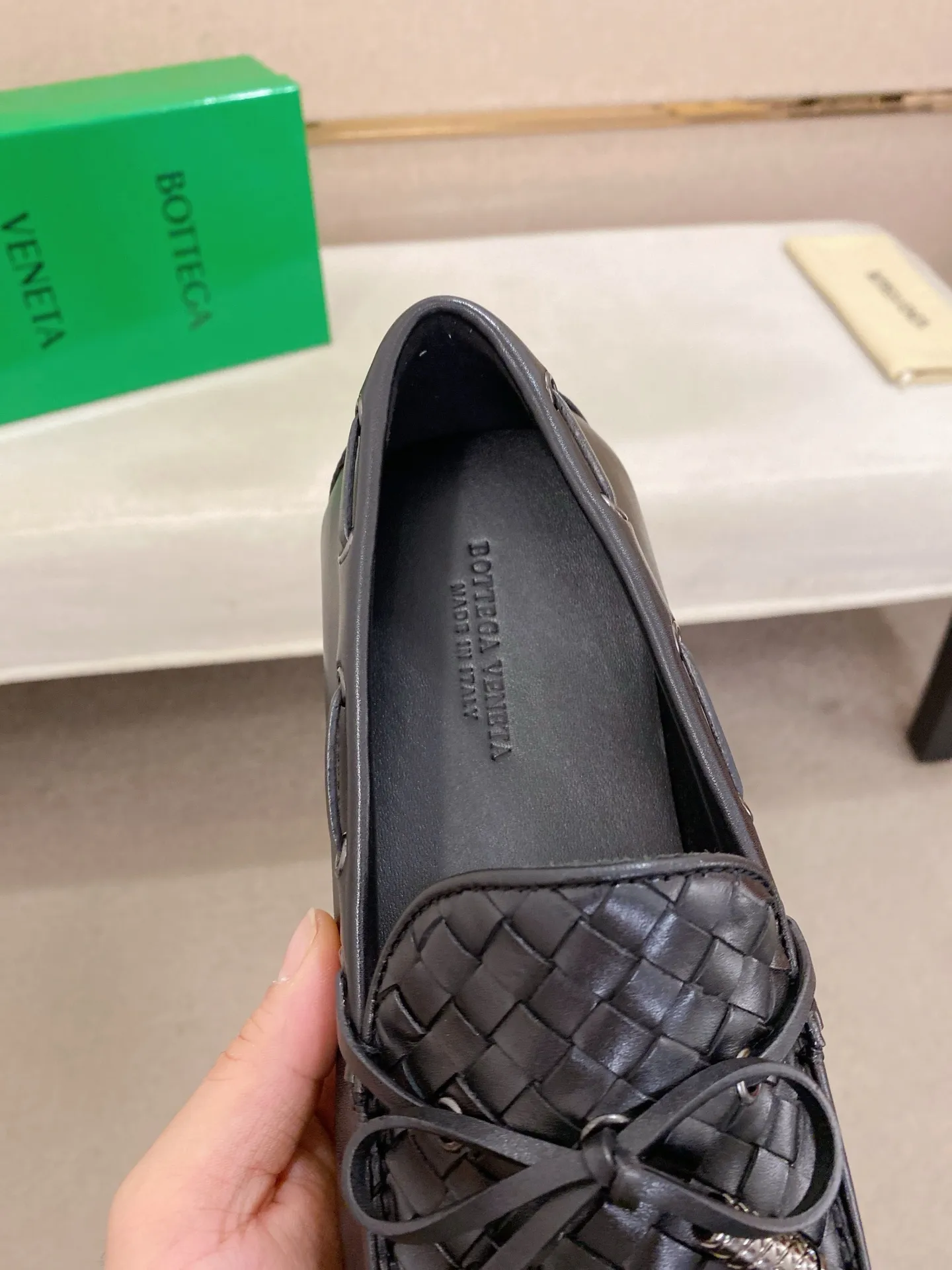 Men's shoes 💰 400💰 (Niu Li + Niu Pad) [BV] latest hot style‼ ️Casual men's shoes, uppers imported first-layer cowhide ➕Full imported cowhide lining✔️Exquisite workmanship, excellent foot feel, special rubber soles✔️, cool and fashionable, the latest fashion, fashionable outsole, hurry up. Code number: 38-44 (can be customized to 37.45, non-refundable)